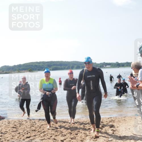 22.06.2025 - Viking Triathlon MichiJ http://msf.ph/oto/8102644 22.06.2025 10:46:07 Schwimmen 121, 144, 217, 342, 372, 468, 525, 615, 621, 633, 647 meine-sportfotos.de