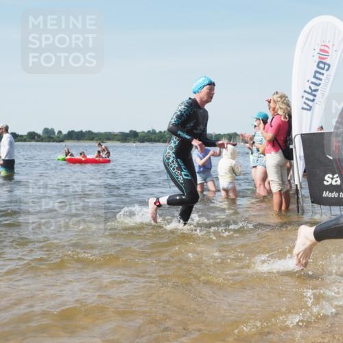 22.06.2025 - Viking Triathlon KatJ http://msf.ph/oto/8102707 22.06.2025 10:34:20 Schwimmen 46, 294, 297, 306, 366, 430, 486, 520, 527, 618 meine-sportfotos.de