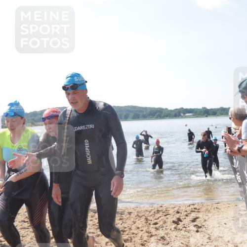 22.06.2025 - Viking Triathlon MichiJ http://msf.ph/oto/8102719 22.06.2025 10:46:09 Schwimmen 121, 144, 213, 217, 342, 468, 525, 615, 621, 647 meine-sportfotos.de