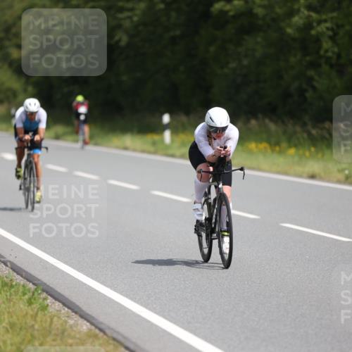 22.06.2025 - Viking Triathlon Yannick Fuchs http://msf.ph/oto/8102720 22.06.2025 12:05:38 Radfahren 47, 102, 145, 158, 176, 183, 232, 368, 485, 543, 609, 652 meine-sportfotos.de