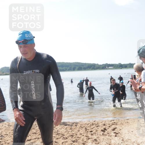 22.06.2025 - Viking Triathlon MichiJ http://msf.ph/oto/8102739 22.06.2025 10:46:10 Schwimmen 121, 144, 213, 217, 342, 525, 615, 647 meine-sportfotos.de