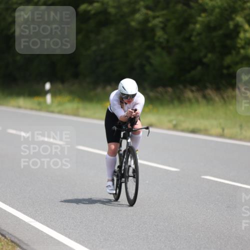 22.06.2025 - Viking Triathlon Yannick Fuchs http://msf.ph/oto/8102742 22.06.2025 12:05:39 Radfahren 47, 102, 145, 158, 176, 183, 232, 368, 485, 543, 609, 637, 652 meine-sportfotos.de