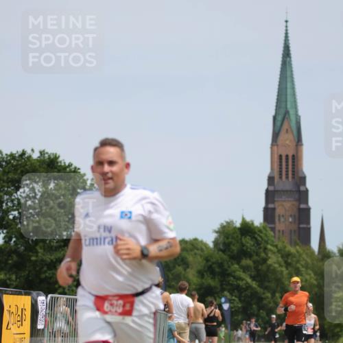 22.06.2025 - Viking Triathlon H.Heesch http://msf.ph/oto/8102743 22.06.2025 13:20:35 Laufen 157, 427, 638 meine-sportfotos.de