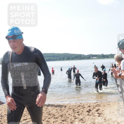 22.06.2025 - Viking Triathlon MichiJ http://msf.ph/oto/8102747 22.06.2025 10:46:10 Schwimmen 121, 144, 213, 217, 342, 525, 615, 647 meine-sportfotos.de