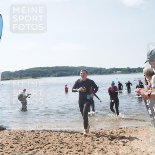 22.06.2025 - Viking Triathlon MichiJ http://msf.ph/oto/8102824 22.06.2025 10:46:12 Schwimmen 121, 144, 213, 217, 225, 342, 406, 525, 647 meine-sportfotos.de