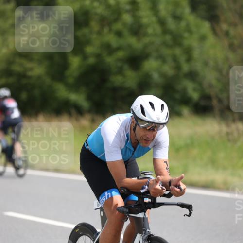 22.06.2025 - Viking Triathlon Yannick Fuchs http://msf.ph/oto/8102841 22.06.2025 12:05:42 Radfahren 47, 102, 145, 158, 176, 368, 425, 485, 543, 637, 652 meine-sportfotos.de