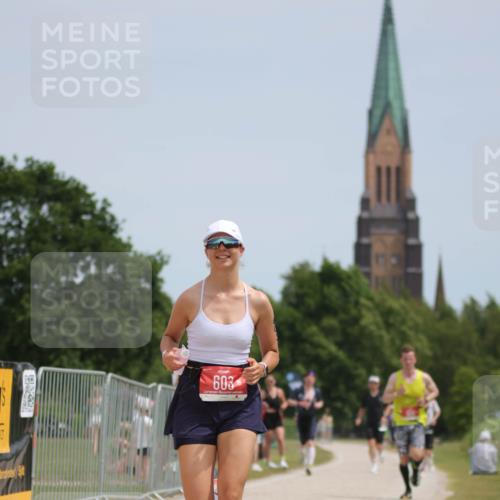 22.06.2025 - Viking Triathlon H.Heesch http://msf.ph/oto/8102843 22.06.2025 13:20:45 Laufen 157, 603, 604 meine-sportfotos.de