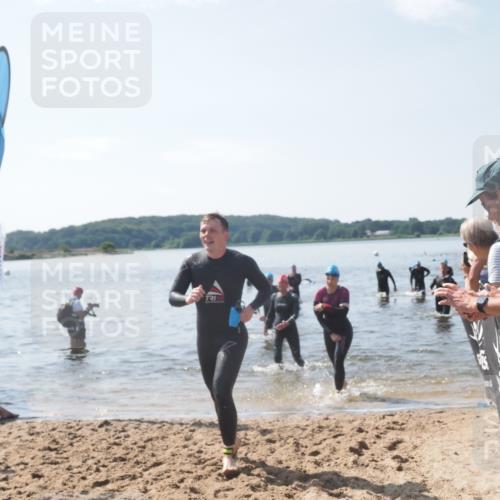 22.06.2025 - Viking Triathlon MichiJ http://msf.ph/oto/8102844 22.06.2025 10:46:13 Schwimmen 121, 144, 213, 217, 225, 342, 406, 525, 647 meine-sportfotos.de
