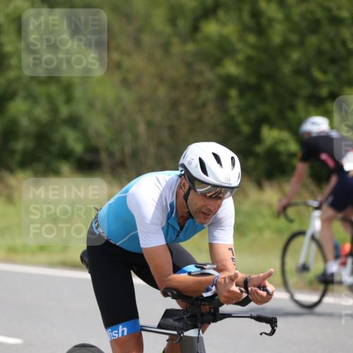 22.06.2025 - Viking Triathlon Yannick Fuchs http://msf.ph/oto/8102846 22.06.2025 12:05:42 Radfahren 47, 102, 145, 158, 176, 368, 425, 485, 543, 637, 652 meine-sportfotos.de