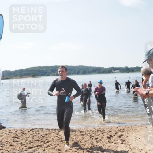 22.06.2025 - Viking Triathlon MichiJ http://msf.ph/oto/8102852 22.06.2025 10:46:13 Schwimmen 121, 144, 213, 217, 225, 342, 406, 525, 647 meine-sportfotos.de