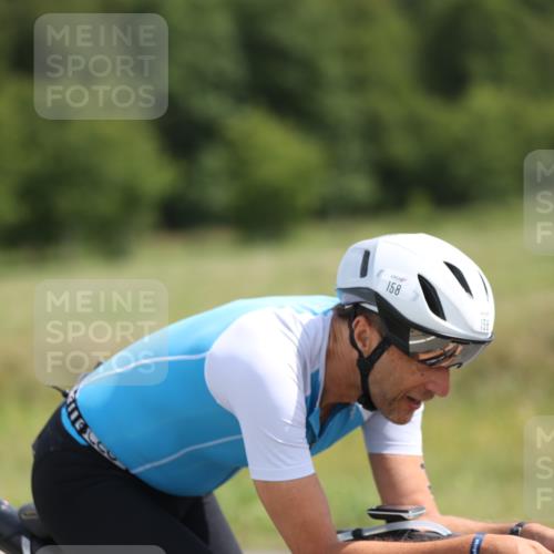 22.06.2025 - Viking Triathlon Yannick Fuchs http://msf.ph/oto/8102862 22.06.2025 12:05:42 Radfahren 47, 102, 145, 158, 176, 368, 425, 485, 543, 637, 652 meine-sportfotos.de