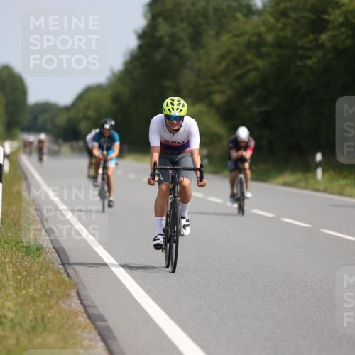 22.06.2025 - Viking Triathlon Yannick Fuchs http://msf.ph/oto/8102883 22.06.2025 11:26:47 Radfahren 59, 163, 176, 357, 386, 415, 485 meine-sportfotos.de