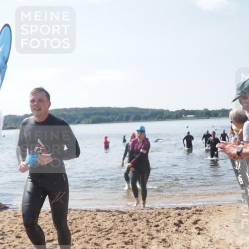 22.06.2025 - Viking Triathlon MichiJ http://msf.ph/oto/8102889 22.06.2025 10:46:14 Schwimmen 121, 144, 213, 217, 225, 406, 525, 647 meine-sportfotos.de
