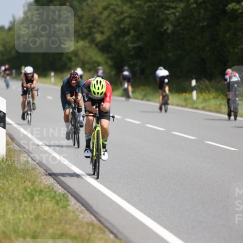 22.06.2025 - Viking Triathlon Yannick Fuchs http://msf.ph/oto/8102892 22.06.2025 12:05:51 Radfahren 20, 265, 387, 425, 543, 637 meine-sportfotos.de
