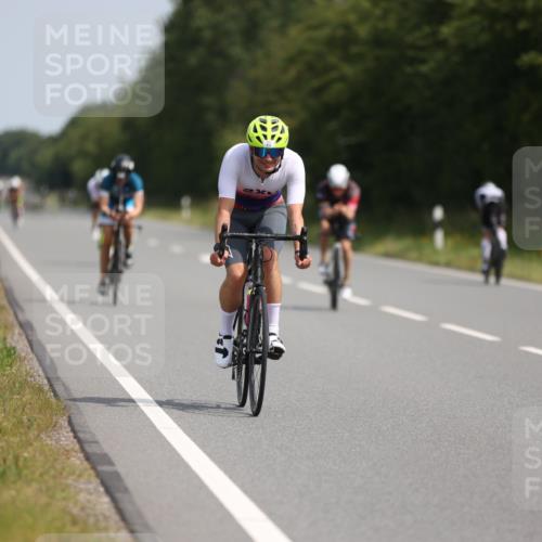 22.06.2025 - Viking Triathlon Yannick Fuchs http://msf.ph/oto/8102902 22.06.2025 11:26:47 Radfahren 59, 163, 176, 357, 386, 415, 485 meine-sportfotos.de