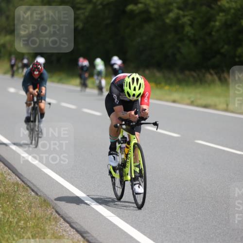 22.06.2025 - Viking Triathlon Yannick Fuchs http://msf.ph/oto/8102916 22.06.2025 12:05:52 Radfahren 20, 265, 387, 425, 543, 637 meine-sportfotos.de