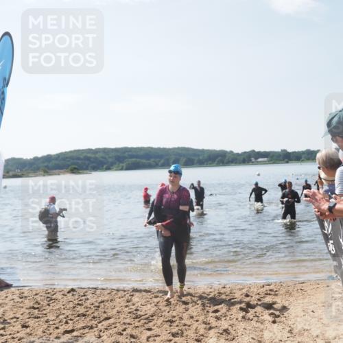 22.06.2025 - Viking Triathlon MichiJ http://msf.ph/oto/8102917 22.06.2025 10:46:15 Schwimmen 121, 144, 213, 225, 406, 525, 647 meine-sportfotos.de