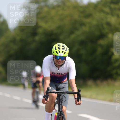 22.06.2025 - Viking Triathlon Yannick Fuchs http://msf.ph/oto/8102949 22.06.2025 11:26:48 Radfahren 59, 163, 176, 357, 386, 415, 485 meine-sportfotos.de