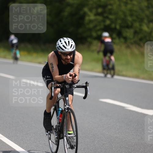 22.06.2025 - Viking Triathlon Yannick Fuchs http://msf.ph/oto/8102959 22.06.2025 12:05:55 Radfahren 20, 88, 177, 265, 304, 387, 425, 456 meine-sportfotos.de