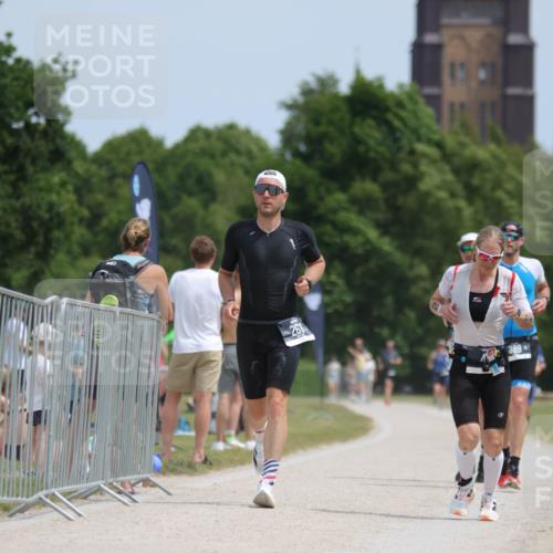 22.06.2025 - Viking Triathlon H.Heesch http://msf.ph/oto/8102960 22.06.2025 13:20:52 Laufen 46, 266, 334, 526, 604 meine-sportfotos.de