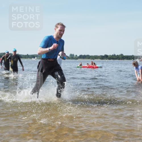 22.06.2025 - Viking Triathlon KatJ http://msf.ph/oto/8102980 22.06.2025 10:34:30 Schwimmen 247, 294, 306, 341, 366, 430, 486, 520, 546 meine-sportfotos.de