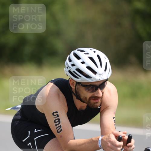 22.06.2025 - Viking Triathlon Yannick Fuchs http://msf.ph/oto/8102995 22.06.2025 12:05:56 Radfahren 20, 88, 134, 177, 265, 304, 387, 447, 456 meine-sportfotos.de