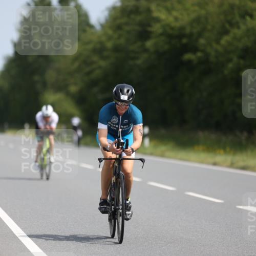 22.06.2025 - Viking Triathlon Yannick Fuchs http://msf.ph/oto/8103004 22.06.2025 11:26:50 Radfahren 59, 163, 176, 248, 357, 386, 415, 485 meine-sportfotos.de
