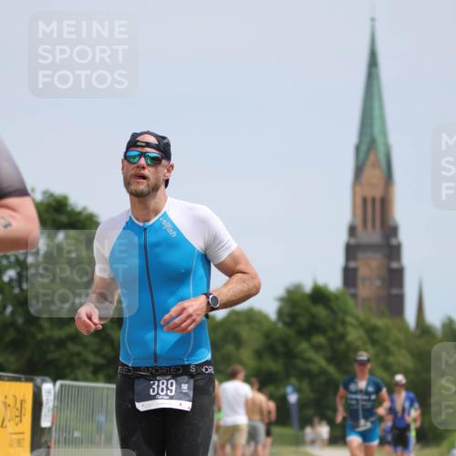 22.06.2025 - Viking Triathlon H.Heesch http://msf.ph/oto/8103020 22.06.2025 13:21:00 Laufen 17, 46, 266, 286, 334, 389 meine-sportfotos.de