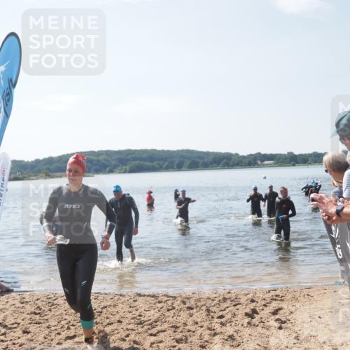 22.06.2025 - Viking Triathlon MichiJ http://msf.ph/oto/8103031 22.06.2025 10:46:19 Schwimmen 121, 144, 213, 225, 406, 647 meine-sportfotos.de