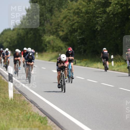 22.06.2025 - Viking Triathlon Yannick Fuchs http://msf.ph/oto/8103046 22.06.2025 12:05:59 Radfahren 70, 88, 134, 177, 265, 300, 304, 447, 456 meine-sportfotos.de