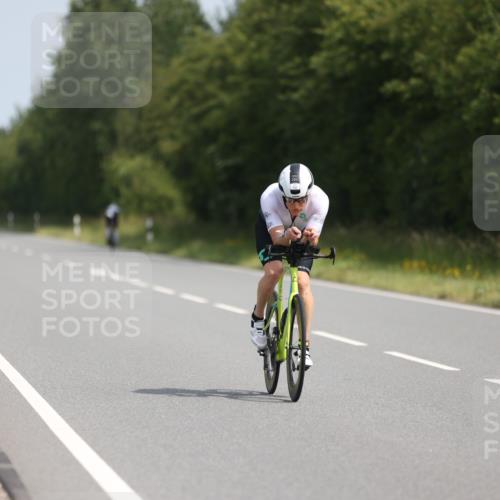 22.06.2025 - Viking Triathlon Yannick Fuchs http://msf.ph/oto/8103054 22.06.2025 11:26:52 Radfahren 59, 145, 163, 176, 248, 357, 386, 415, 485 meine-sportfotos.de