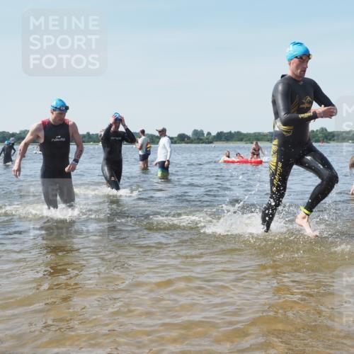 22.06.2025 - Viking Triathlon KatJ http://msf.ph/oto/8103079 22.06.2025 10:34:34 Schwimmen 114, 247, 284, 306, 323, 341, 366, 430, 520, 546, 550 meine-sportfotos.de