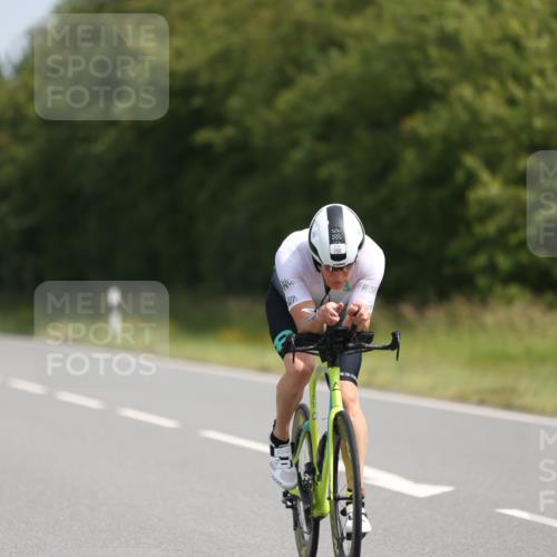 22.06.2025 - Viking Triathlon Yannick Fuchs http://msf.ph/oto/8103084 22.06.2025 11:26:52 Radfahren 59, 145, 163, 176, 248, 357, 386, 415, 485 meine-sportfotos.de