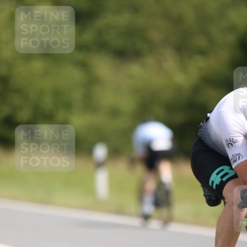 22.06.2025 - Viking Triathlon Yannick Fuchs http://msf.ph/oto/8103142 22.06.2025 11:26:53 Radfahren 59, 145, 163, 176, 248, 357, 368, 386, 485 meine-sportfotos.de