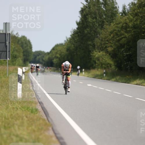 22.06.2025 - Viking Triathlon Yannick Fuchs http://msf.ph/oto/8103147 22.06.2025 11:26:55 Radfahren 145, 163, 176, 248, 368, 386, 485 meine-sportfotos.de