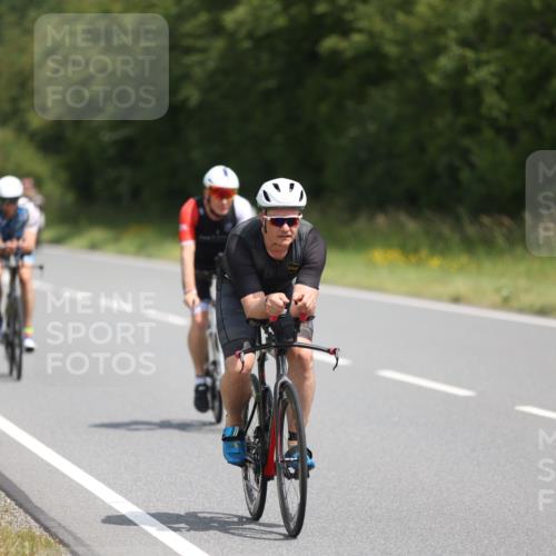 22.06.2025 - Viking Triathlon Yannick Fuchs http://msf.ph/oto/8103170 22.06.2025 12:06:04 Radfahren 70, 88, 134, 177, 208, 300, 304, 323, 447, 456 meine-sportfotos.de