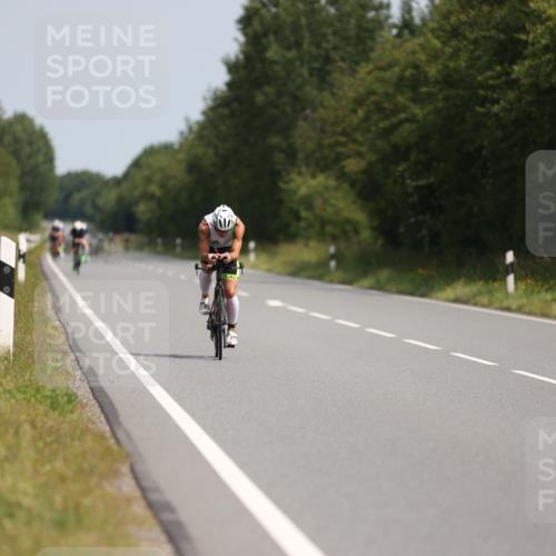 22.06.2025 - Viking Triathlon Yannick Fuchs http://msf.ph/oto/8103192 22.06.2025 11:26:56 Radfahren 145, 176, 248, 368, 386, 485 meine-sportfotos.de