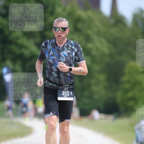 22.06.2025 - Viking Triathlon H.Heesch http://msf.ph/oto/8103197 22.06.2025 13:21:28 Laufen 469 meine-sportfotos.de