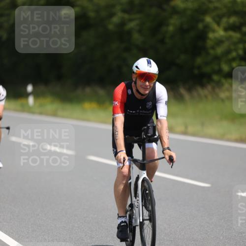 22.06.2025 - Viking Triathlon Yannick Fuchs http://msf.ph/oto/8103228 22.06.2025 12:06:06 Radfahren 70, 88, 134, 177, 208, 300, 304, 323, 447, 456 meine-sportfotos.de