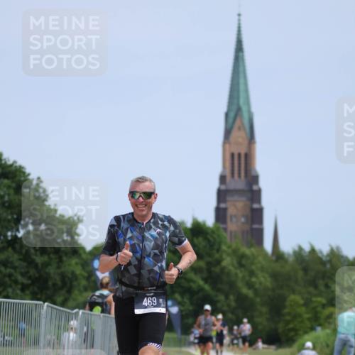 22.06.2025 - Viking Triathlon H.Heesch http://msf.ph/oto/8103243 22.06.2025 13:21:31 Laufen 469 meine-sportfotos.de
