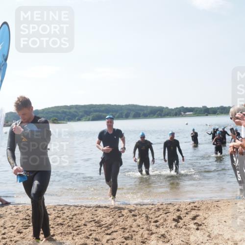 22.06.2025 - Viking Triathlon MichiJ http://msf.ph/oto/8103257 22.06.2025 10:46:27 Schwimmen 60, 213, 225, 333, 406, 479 meine-sportfotos.de