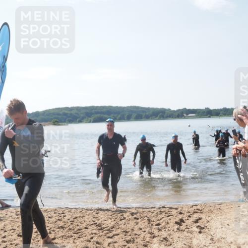 22.06.2025 - Viking Triathlon MichiJ http://msf.ph/oto/8103261 22.06.2025 10:46:27 Schwimmen 60, 213, 225, 333, 406, 479 meine-sportfotos.de