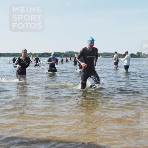 22.06.2025 - Viking Triathlon KatJ http://msf.ph/oto/8103279 22.06.2025 10:34:43 Schwimmen 77, 114, 161, 247, 284, 323, 341, 434, 546, 550 meine-sportfotos.de