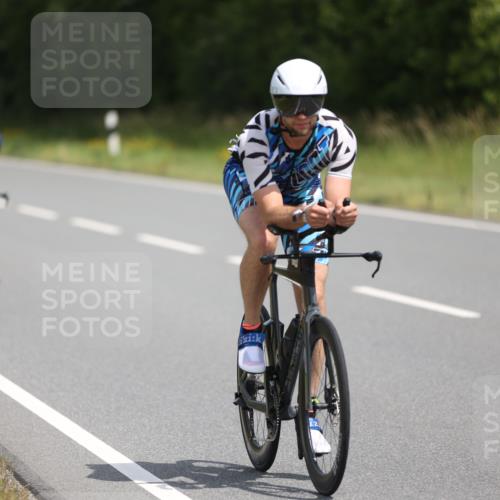 22.06.2025 - Viking Triathlon Yannick Fuchs http://msf.ph/oto/8103282 22.06.2025 12:06:07 Radfahren 70, 74, 88, 134, 177, 208, 300, 304, 323, 447, 456 meine-sportfotos.de