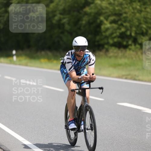 22.06.2025 - Viking Triathlon Yannick Fuchs http://msf.ph/oto/8103291 22.06.2025 12:06:07 Radfahren 70, 74, 88, 134, 177, 208, 300, 304, 323, 447, 456 meine-sportfotos.de