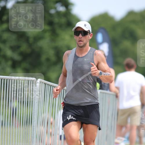 22.06.2025 - Viking Triathlon H.Heesch http://msf.ph/oto/8103305 22.06.2025 13:21:38 Laufen 469, 662 meine-sportfotos.de