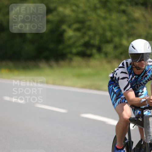 22.06.2025 - Viking Triathlon Yannick Fuchs http://msf.ph/oto/8103312 22.06.2025 12:06:07 Radfahren 70, 74, 88, 134, 177, 208, 300, 304, 323, 447, 456 meine-sportfotos.de