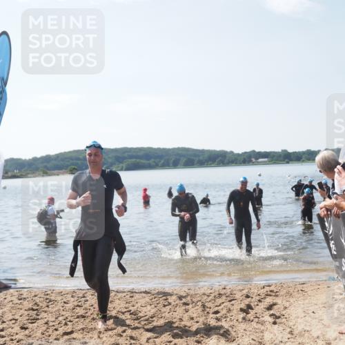 22.06.2025 - Viking Triathlon MichiJ http://msf.ph/oto/8103325 22.06.2025 10:46:28 Schwimmen 60, 143, 213, 225, 333, 406, 479 meine-sportfotos.de