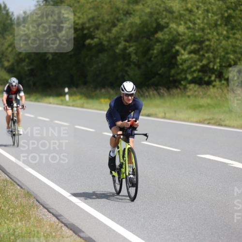 22.06.2025 - Viking Triathlon Yannick Fuchs http://msf.ph/oto/8103339 22.06.2025 12:06:08 Radfahren 70, 74, 134, 177, 208, 300, 304, 323, 447, 456 meine-sportfotos.de