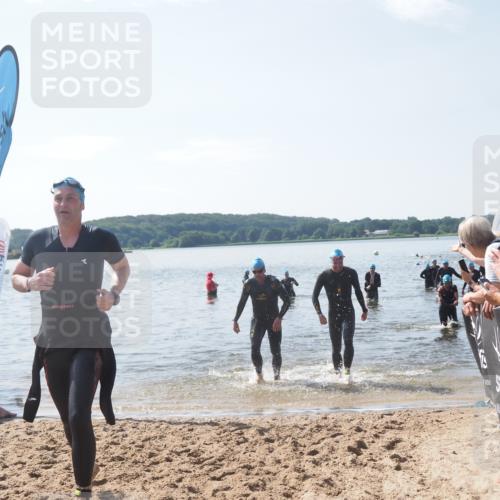 22.06.2025 - Viking Triathlon MichiJ http://msf.ph/oto/8103349 22.06.2025 10:46:29 Schwimmen 60, 143, 213, 225, 333, 406, 479 meine-sportfotos.de